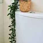 Self Check In 24h, Simple And Modern, 2 Rooms, Fast Wifi, Parking, Air Conditioning, Free Cancelation, Traveller Award Διαμέρισμα