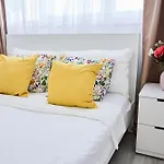 Self Check In 24h, Simple And Modern, 2 Rooms, Fast Wifi, Parking, Air Conditioning, Free Cancelation, Traveller Award * Τιμισοάρα
