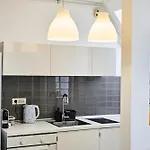 Διαμέρισμα Self Check In 24h, Simple And Modern, 2 Rooms, Fast Wifi, Parking, Air Conditioning, Free Cancelation, Traveller Award Τιμισοάρα