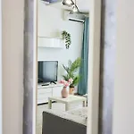 Self Check In 24h, Simple And Modern, 2 Rooms, Fast Wifi, Parking, Air Conditioning, Free Cancelation, Traveller Award Διαμέρισμα Τιμισοάρα