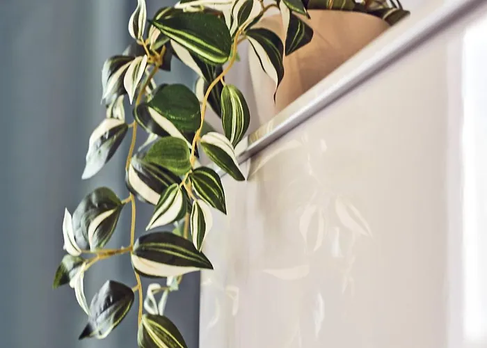 Self Check In 24h, Simple And Modern, 2 Rooms, Fast Wifi, Parking, Air Conditioning, Free Cancelation, Traveller Award