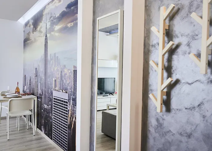 Self Check In 24h, Simple And Modern, 2 Rooms, Fast Wifi, Parking, Air Conditioning, Free Cancelation, Traveller Award 아파트