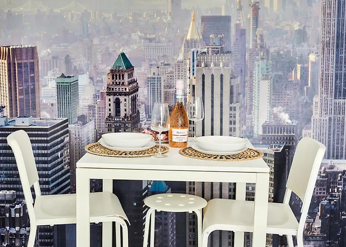 Self Check In 24h, Simple And Modern, 2 Rooms, Fast Wifi, Parking, Air Conditioning, Free Cancelation, Traveller Award Apartman *