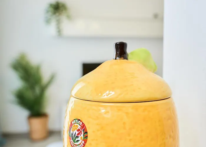 Self Check In 24h, Simple And Modern, 2 Rooms, Fast Wifi, Parking, Air Conditioning, Free Cancelation, Traveller Award * Timisoara